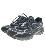 asics スニーカー