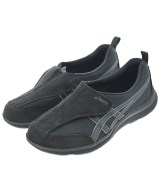 asics スニーカー