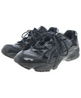 asics スニーカー