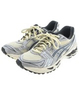 asics スニーカー