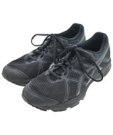 asics スニーカー