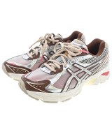 asics スニーカー