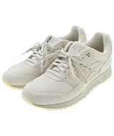 asics スニーカー