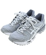 asics スニーカー