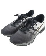 asics スニーカー