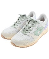 asics スニーカー