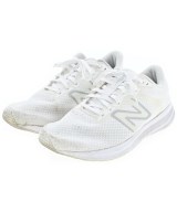 New Balance スニーカー