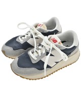 New Balance スニーカー