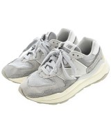 New Balance スニーカー