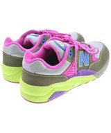 New Balance（ニューバランス）スニーカー カーキ サイズ:26cm メンズ/2200620617031