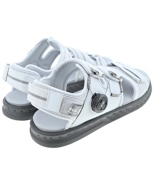 New Balance（ニューバランス）サンダル グレー サイズ:25cm メンズ/2200620617048