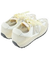 New Balance（ニューバランス）スニーカー ベージュ サイズ:22.5cm レディース/2200633645175