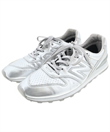 New Balance スニーカー