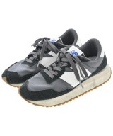 New Balance スニーカー