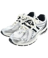 New Balance スニーカー