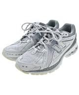 New Balance スニーカー