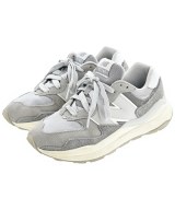 New Balance（ニューバランス）スニーカー グレー サイズ:24cm メンズ/2200623560075
