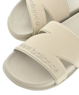 New Balance（ニューバランス）サンダル ベージュ サイズ:26cm レディース/2200632198023