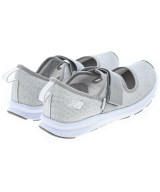 New Balance（ニューバランス）スニーカー シルバー サイズ:24cm レディース/2200607677133