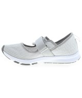 New Balance（ニューバランス）スニーカー シルバー サイズ:24cm レディース/2200607677133