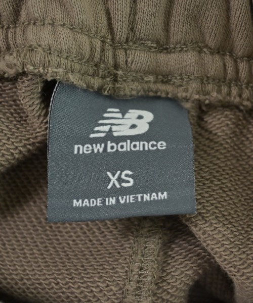 New Balance（ニューバランス）スウェットパンツ 茶 サイズ:XS レディース/2200617704041