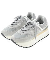 New Balance スニーカー