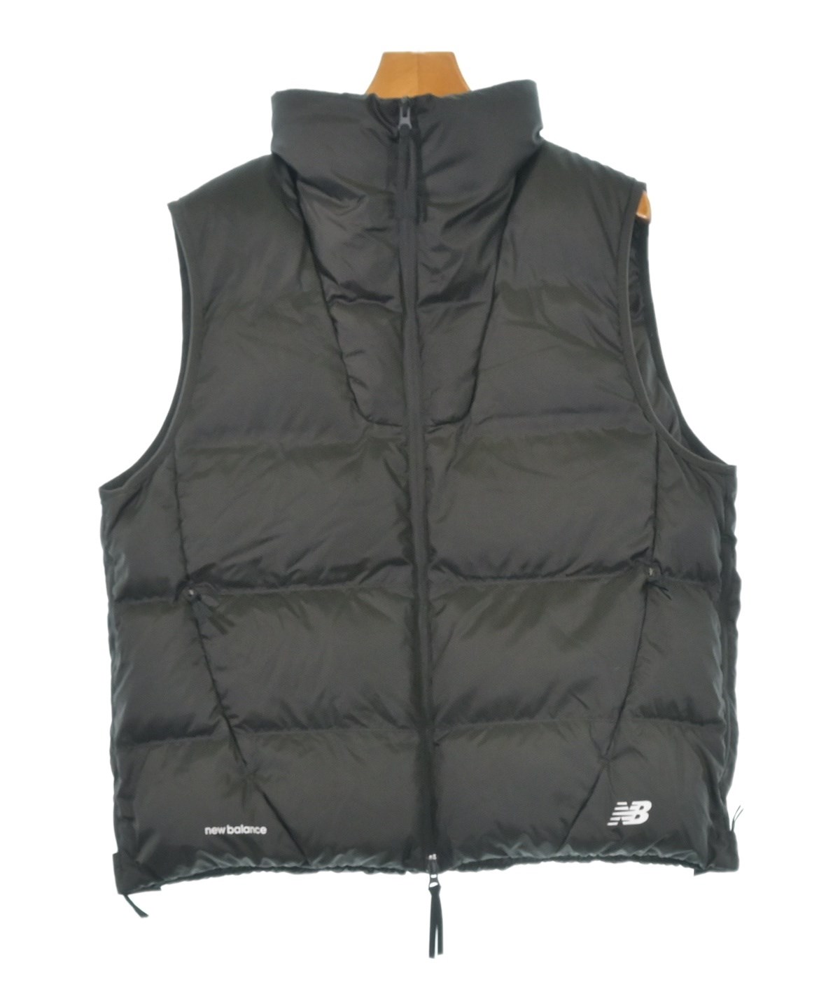 New Balance（ニューバランス）ダウンジャケット/ダウンベスト 黒