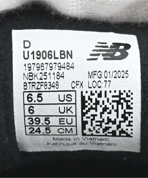 New Balance（ニューバランス）スニーカー 黒 サイズ:24.5cm レディース/2200657939250