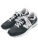 New Balance スニーカー
