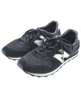 New Balance スニーカー