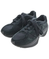 New Balance スニーカー