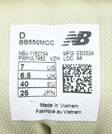 New Balance（ニューバランス）スニーカー 緑 サイズ:25cm レディース/2200693129028