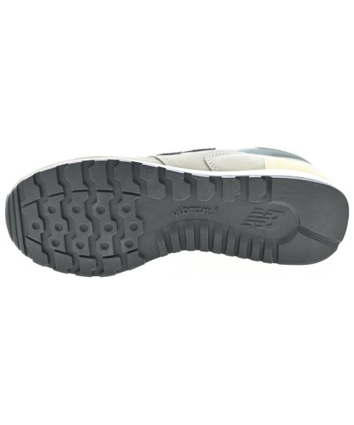 New Balance（ニューバランス）スニーカー カーキ サイズ:27cm メンズ/2200698199019