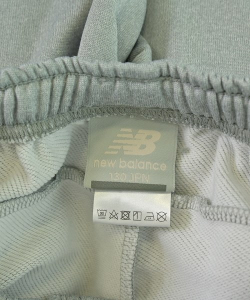 New Balance（ニューバランス）その他 グレー サイズ:130(9T-10T) キッズ/2200657474072