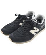 New Balance スニーカー