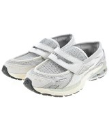 New Balance スニーカー