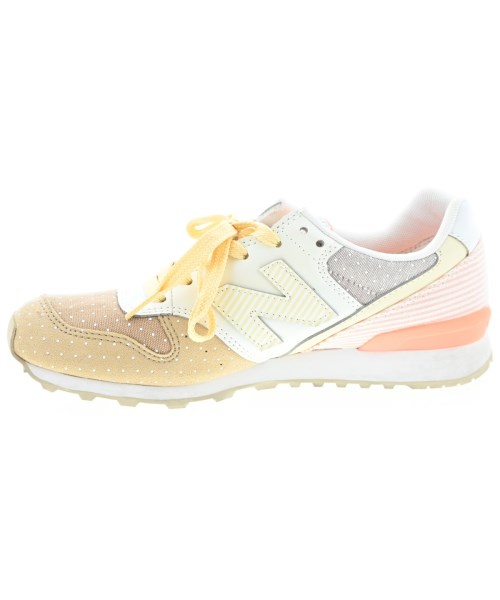 New Balance（ニューバランス）スニーカー ベージュ サイズ:24.5cm レディース/2200640232276