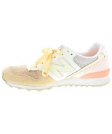 New Balance（ニューバランス）スニーカー ベージュ サイズ:24.5cm レディース/2200640232276