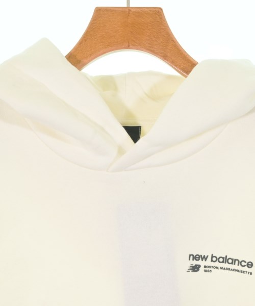 New Balance（ニューバランス）パーカー 白 サイズ:L レディース/2200646190013