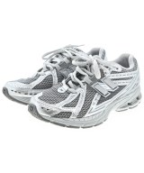 New Balance スニーカー