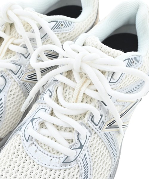 New Balance（ニューバランス）スニーカー シルバー サイズ:24.5cm レディース/2200710318077