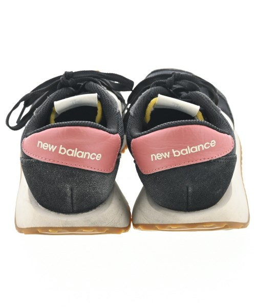 New Balance（ニューバランス）スニーカー 黒 サイズ:24.5cm レディース/2200660394053
