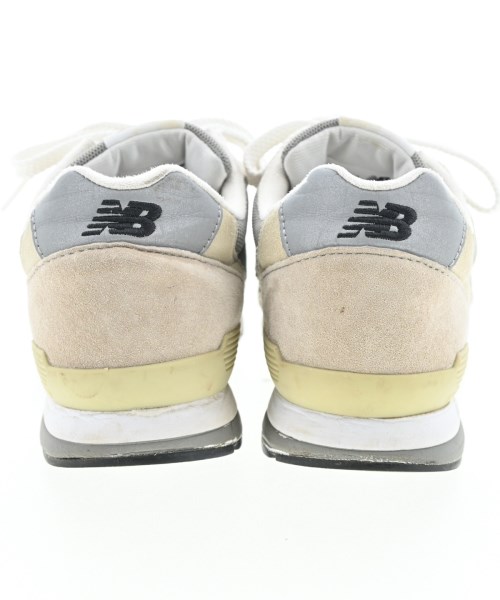 New Balance（ニューバランス）スニーカー ベージュ サイズ:24cm レディース/2200666502018