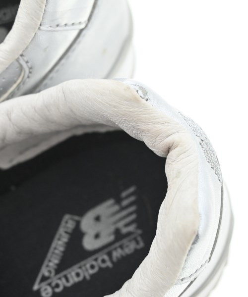 New Balance（ニューバランス）スニーカー シルバー サイズ:24cm レディース/2200720851472