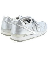 New Balance（ニューバランス）スニーカー シルバー サイズ:24cm レディース/2200720851472