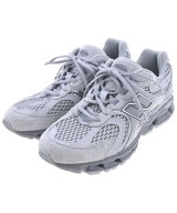 New Balance スニーカー