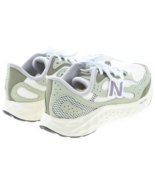 New Balance（ニューバランス）スニーカー カーキ サイズ:23.5cm レディース/2200680050175