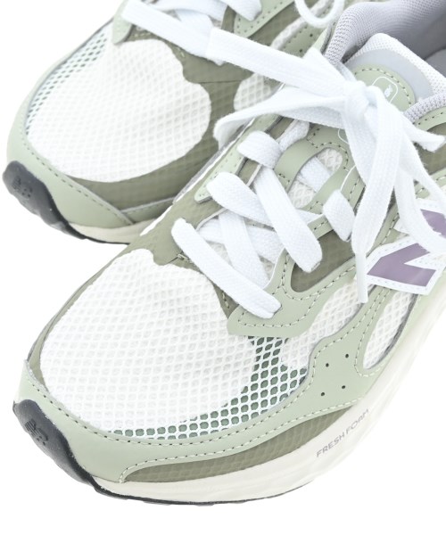 New Balance（ニューバランス）スニーカー カーキ サイズ:23.5cm レディース/2200680050175