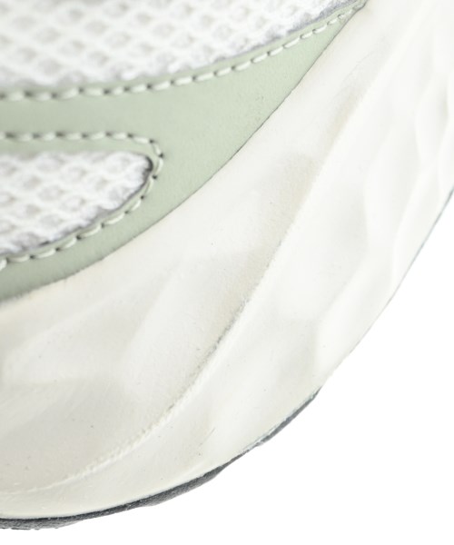 New Balance（ニューバランス）スニーカー カーキ サイズ:23.5cm レディース/2200680050175