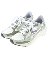 New Balance（ニューバランス）スニーカー カーキ サイズ:23.5cm レディース/2200680050175